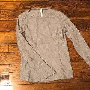 Long sleeve runners shirt